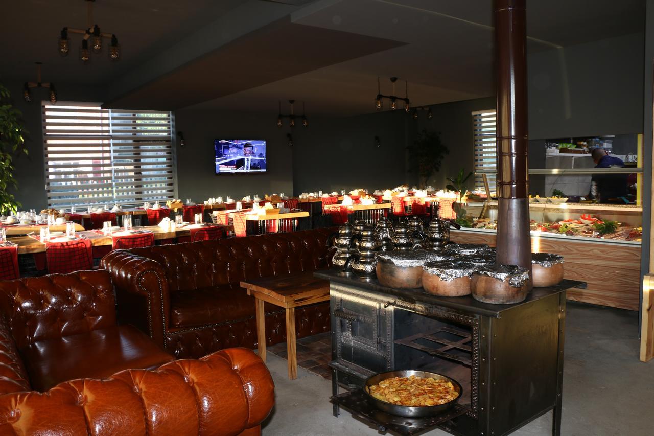 Zeytindali Yayla Hotel Akarsu  ภายนอก รูปภาพ